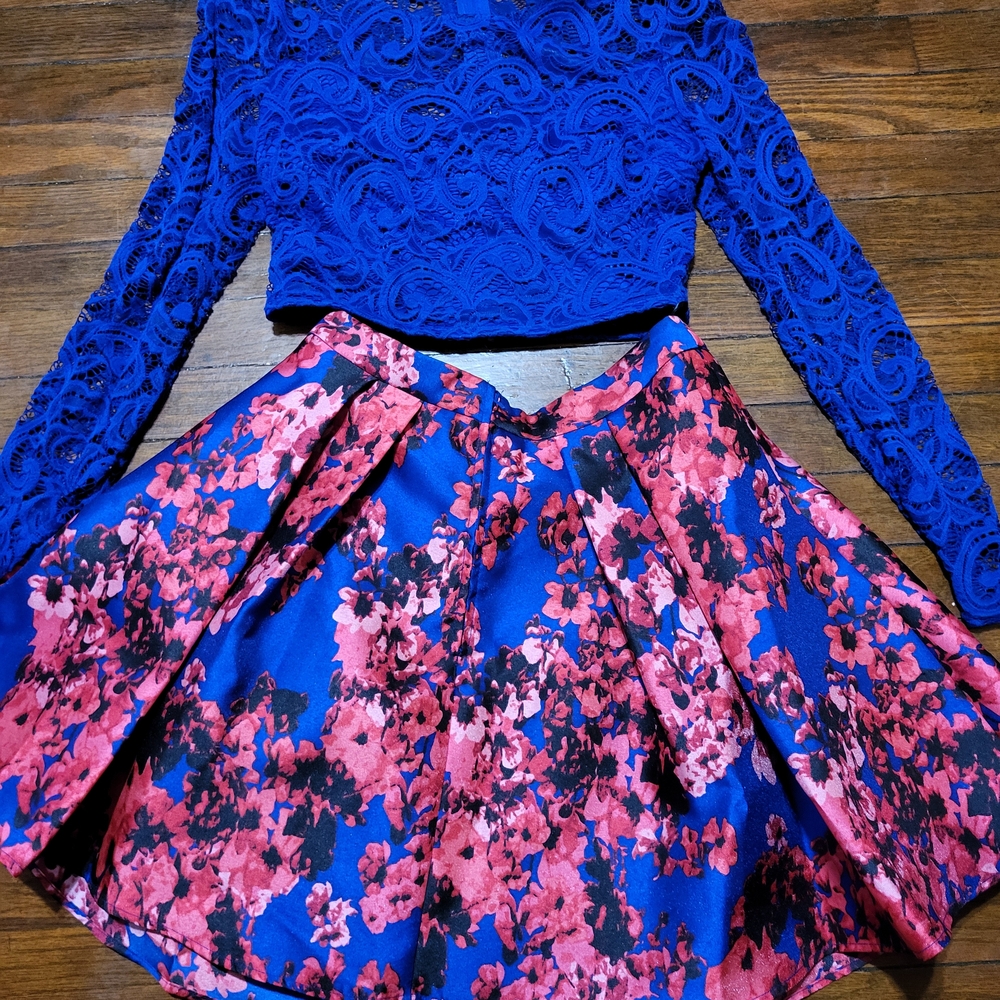 Darling Royal Blue and Red Set